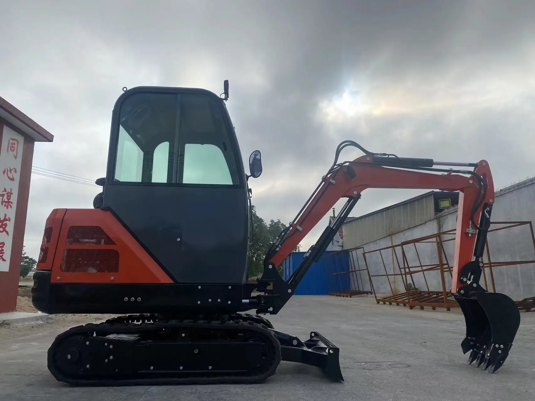 Fast Operation Speed Integrated Forming excavator throttle motor excavator lawn mower excavator vibrating plate
Fast Operation Speed Integrated Forming excavator throttle motor excavator lawn mower excavator vibrating plate