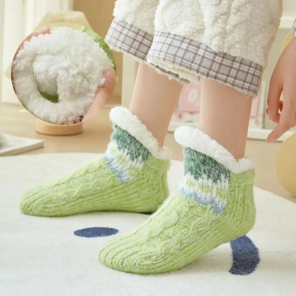 Comfortable Plush Floor Socks Women Flower Knitted Slippers Socks Ankle-high Hosiery Winter Fleece Socks Indoor
Comfortable Plush Floor Socks Women Flower Knitted Slippers Socks Ankle-high Hosiery Winter Fleece Socks Indoor