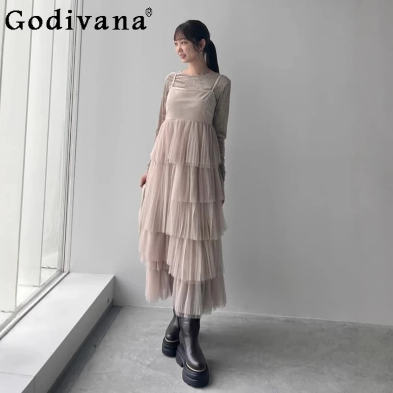 Japanese Sweet Mesh Splicing Sweet Dress 2 Piece Set Spring and Summer New Women's Slim-Fit Fashion Long Suspender Dresses
Japanese Sweet Mesh Splicing Sweet Dress 2 Piece Set Spring and Summer New Women's Slim-Fit Fashion Long Suspender Dresses