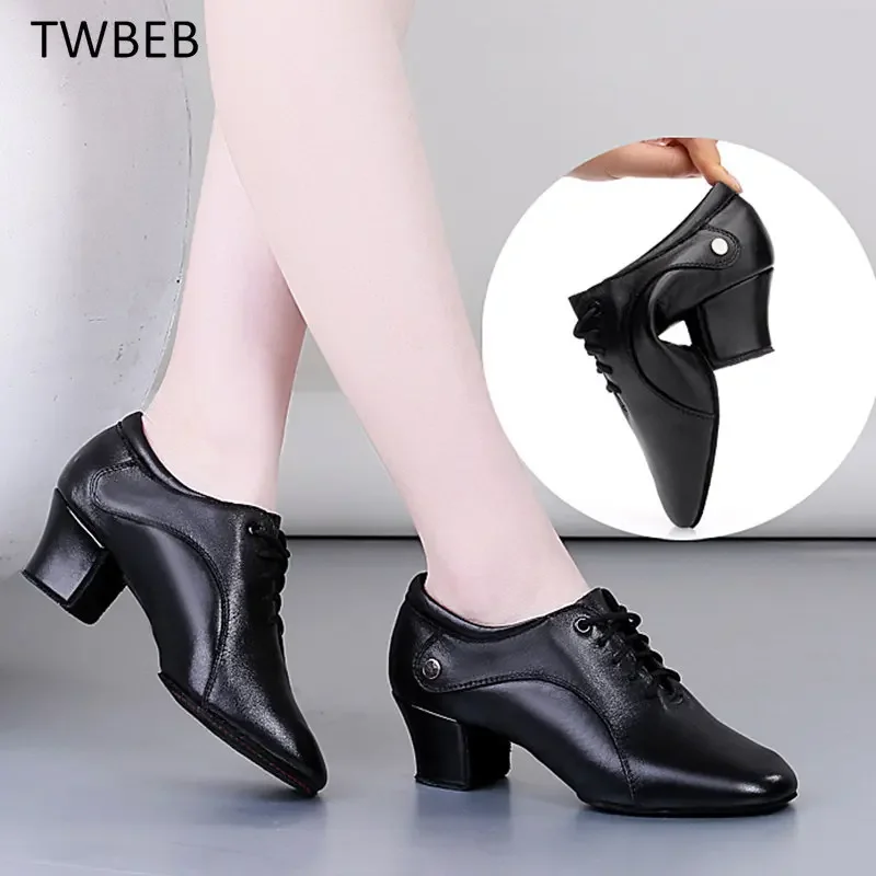 Dance sneakers for woman jazz shoes Leather Modern Outsole Dance Sneakers Breathable Lightweight Dancing shoes for women
Dance sneakers for woman jazz shoes Leather Modern Outsole Dance Sneakers Breathable Lightweight Dancing shoes for women