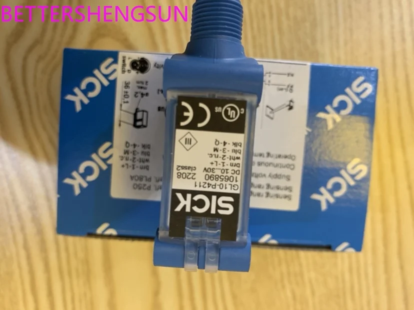 Photoelectric Sensor Mirror Reverse GL10-P4211 Original New Genuine Goods
Photoelectric Sensor Mirror Reverse GL10-P4211 Original New Genuine Goods