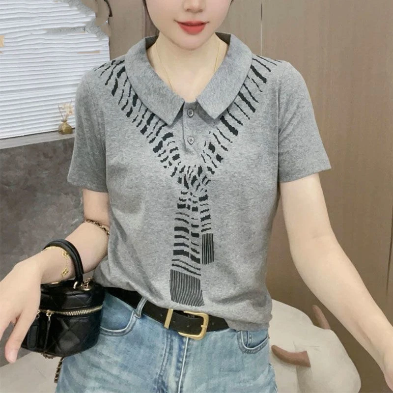 Middle-aged Mothers' New Summer Lapel Polo Shirt for Women's Short-sleeved T-shirt Loose Slim Casual Fashionable Top
Middle-aged Mothers' New Summer Lapel Polo Shirt for Women's Short-sleeved T-shirt Loose Slim Casual Fashionable Top