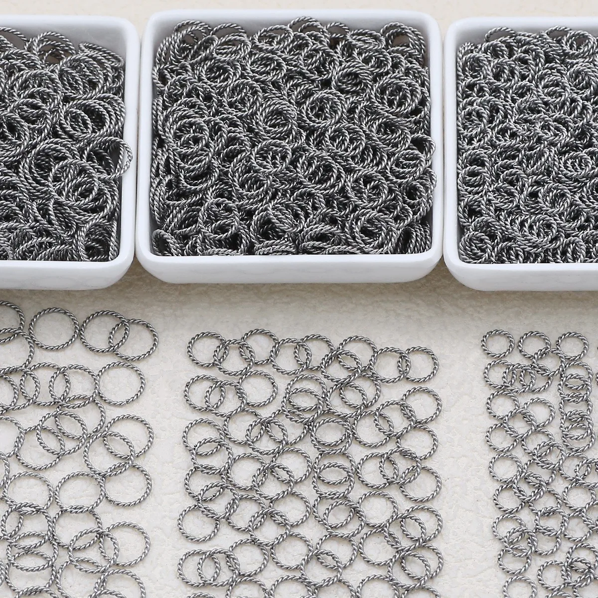 20PCS 8/10/12mm Stainless Steel Metal Round Twist-Style Closed Ring Accessories for DIY Jewelry Making Connectors Components
20PCS 8/10/12mm Stainless Steel Metal Round Twist-Style Closed Ring Accessories for DIY Jewelry Making Connectors Components