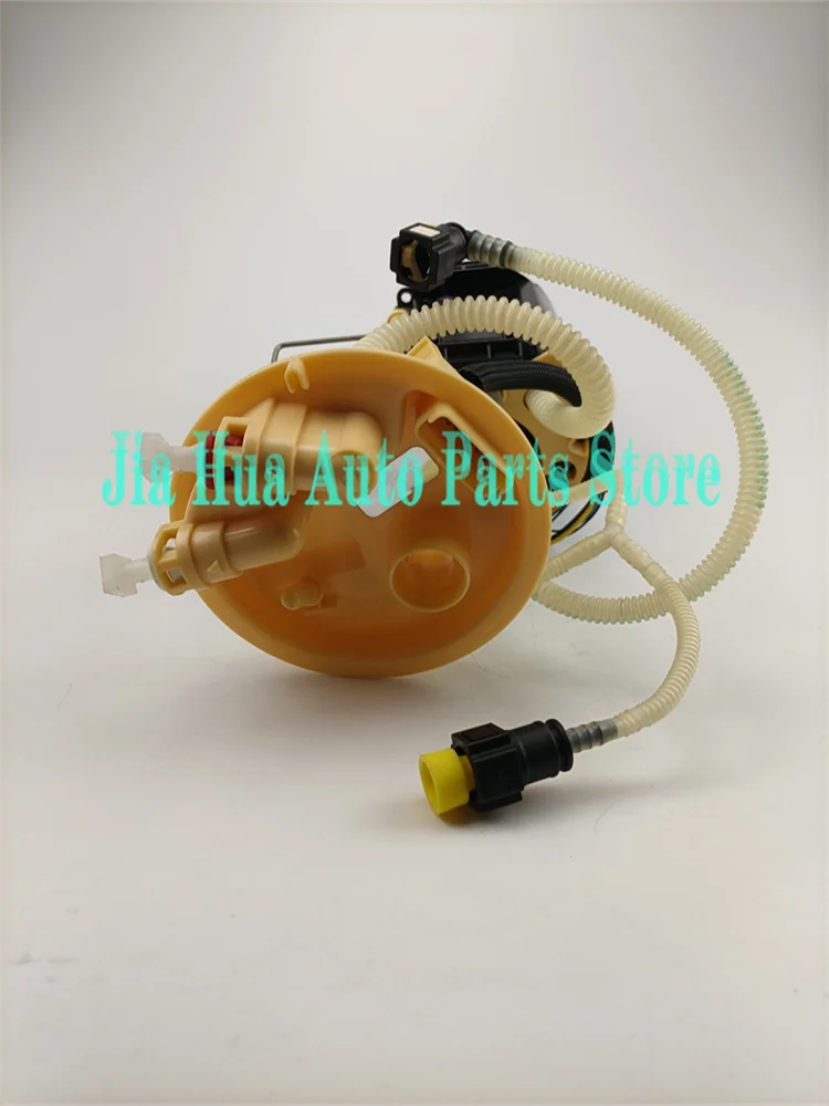 For Volvo V70 III XC70 III XC60 S80 XC90 2.4 D D5 D5244T AWD 31372899 31372900 0285911999 30792970 Fuel Pump Module Assembly
For Volvo V70 III XC70 III XC60 S80 XC90 2.4 D D5 D5244T AWD 31372899 31372900 0285911999 30792970 Fuel Pump Module Assembly
