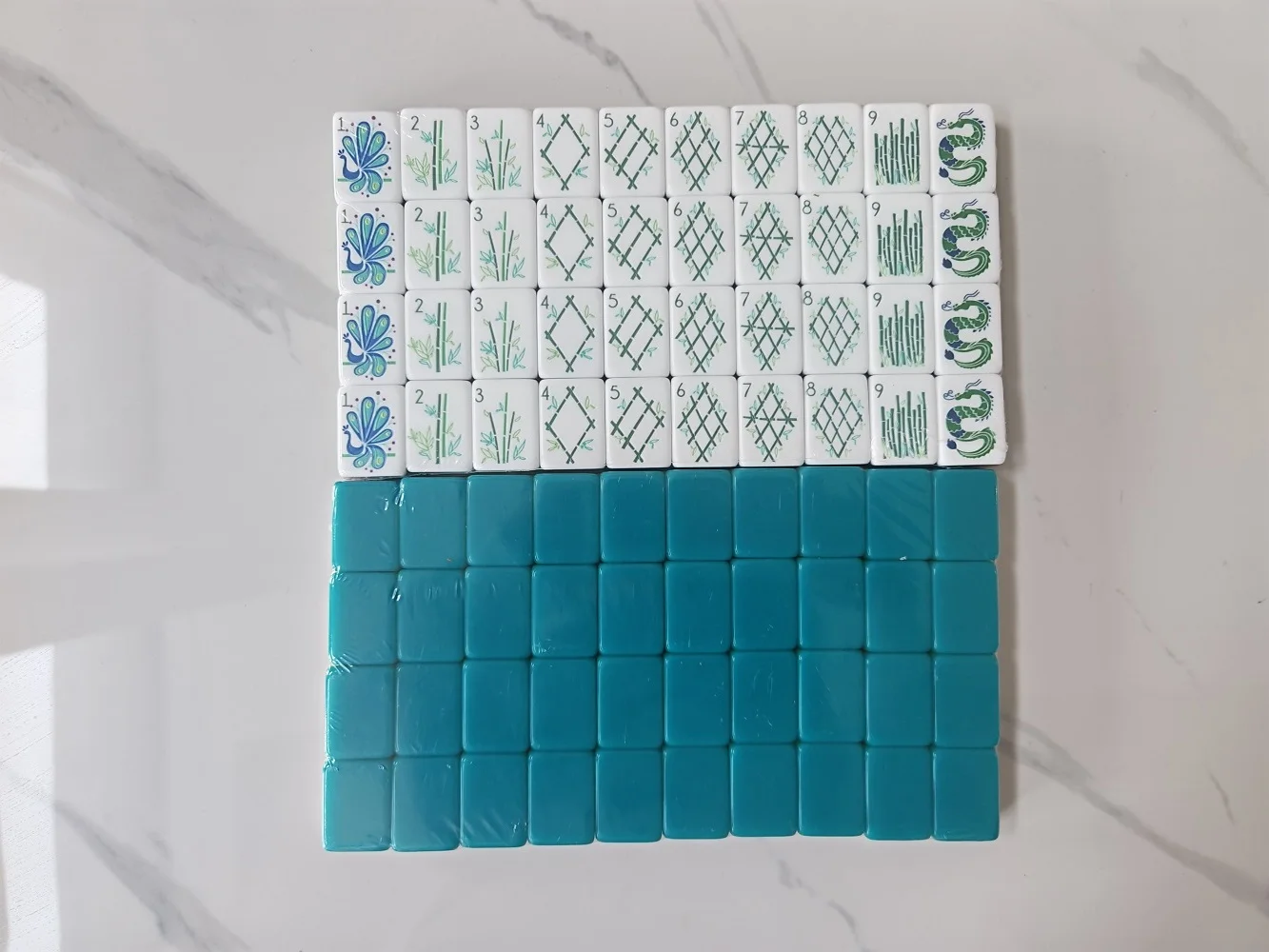 2026 NEW Mahjong Titles 4-Layer Acrylic American Mahjong Set 160 Tiles Mah Jongg Portable Travel Home Party Games Surprise Gifts
2026 NEW Mahjong Titles 4-Layer Acrylic American Mahjong Set 160 Tiles Mah Jongg Portable Travel Home Party Games Surprise Gifts