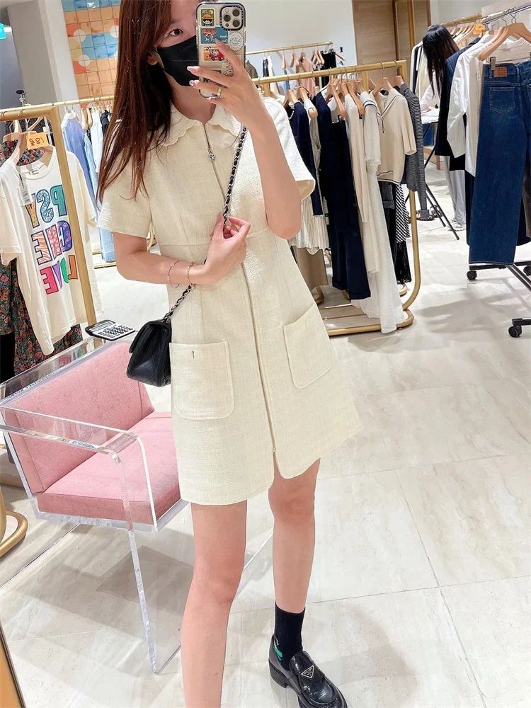 Women Tweed Mini Dress Lace Spliced Turn-down Collar Short Sleeve Zipper Sweet 2024 Summer Robe
Women Tweed Mini Dress Lace Spliced Turn-down Collar Short Sleeve Zipper Sweet 2024 Summer Robe