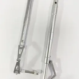 Алюминиевая амортизирующая стойка Xaero CNC 115-185 мм с регулировкой для шасси радиоуправляемых авиамоделей, демпфирующая опора для самолетов с фиксированным крылом
Алюминиевая амортизирующая стойка Xaero CNC 115-185 мм с регулировкой для шасси радиоуправляемых авиамоделей, демпфирующая опора для самолетов с фиксированным крылом