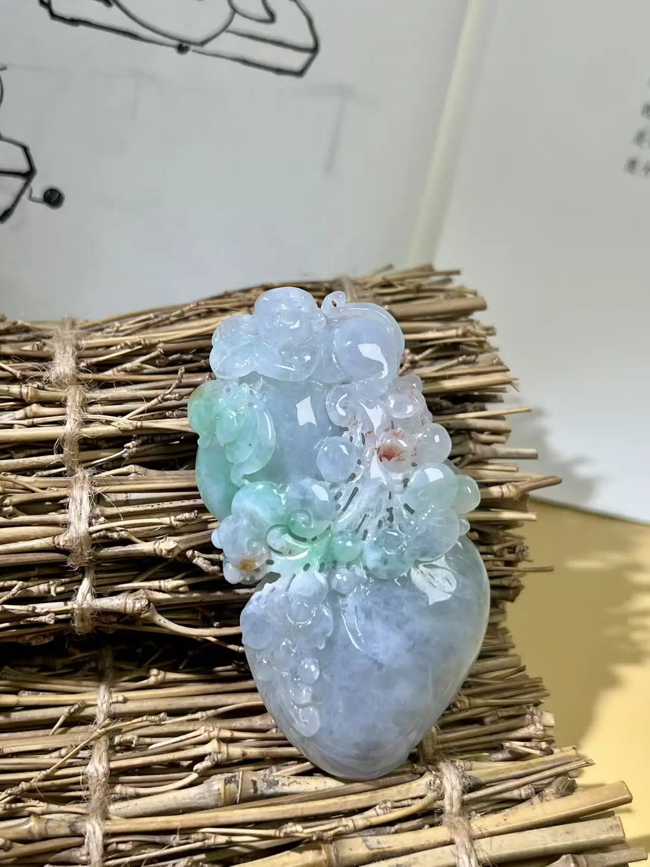 Authentic Type A Burmese Jade Spirit Monkey Amulet -Damakan Green‑Yellow Jade Monkey Talisman - Free Shipping Jewelry
Authentic Type A Burmese Jade Spirit Monkey Amulet -Damakan Green‑Yellow Jade Monkey Talisman - Free Shipping Jewelry