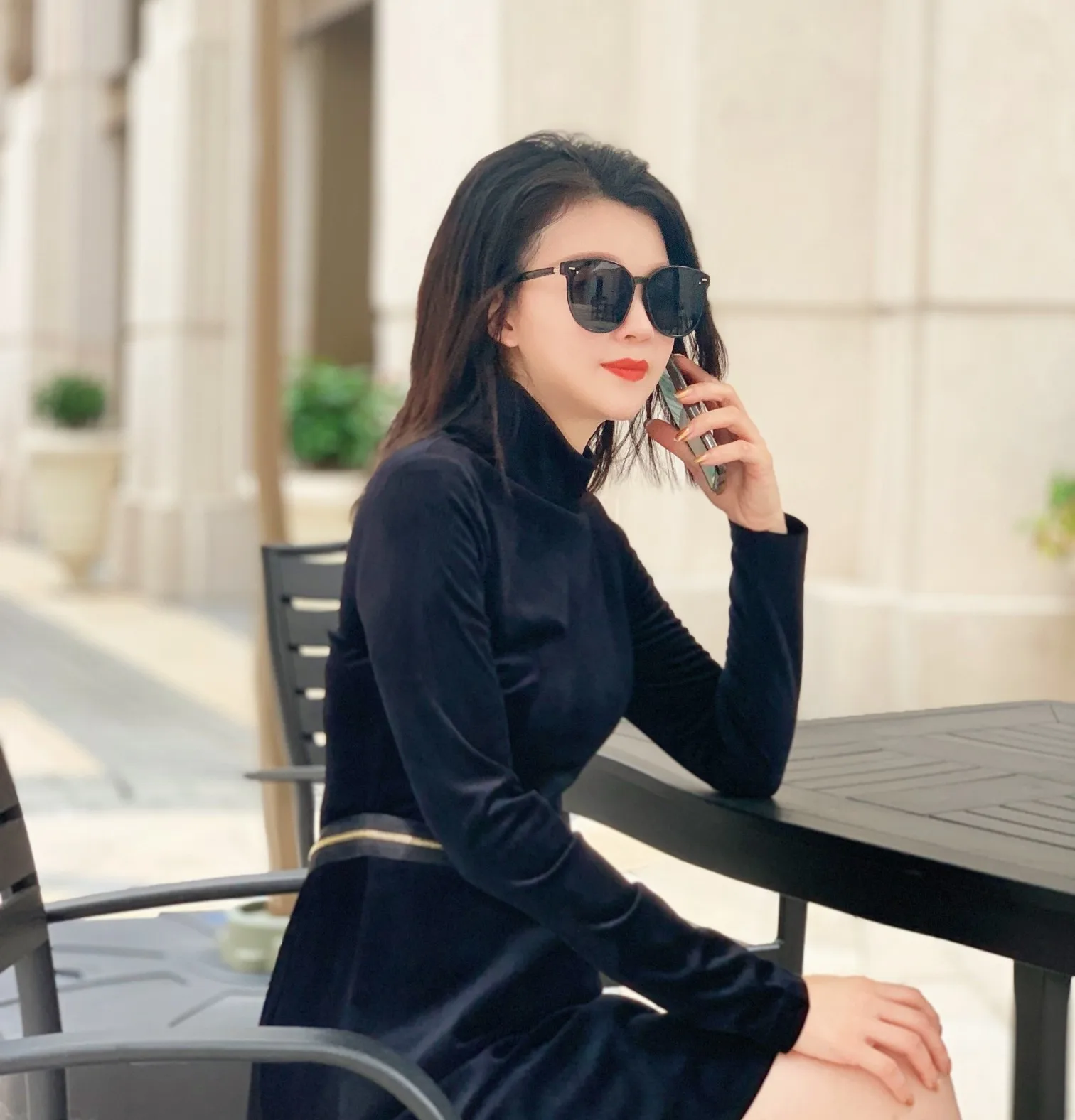 New 2023 Autumn and Winter Women's Clothing Heavy Industry Zipper Stitching Hem Front Short Back Length Pleuche Dress 0921
New 2023 Autumn and Winter Women's Clothing Heavy Industry Zipper Stitching Hem Front Short Back Length Pleuche Dress 0921