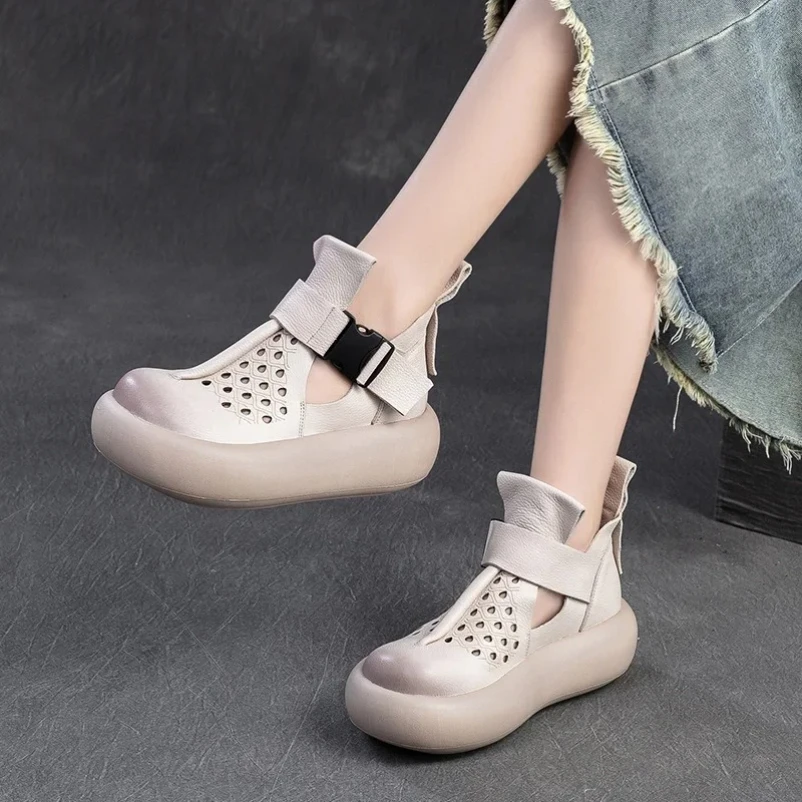 2025 Summer Hollow Out Women Boots Genuine Leather Platform Shoes Luxury Buckle Thick Heel Ankle Boots Wedges High Top Shoes
2025 Summer Hollow Out Women Boots Genuine Leather Platform Shoes Luxury Buckle Thick Heel Ankle Boots Wedges High Top Shoes
