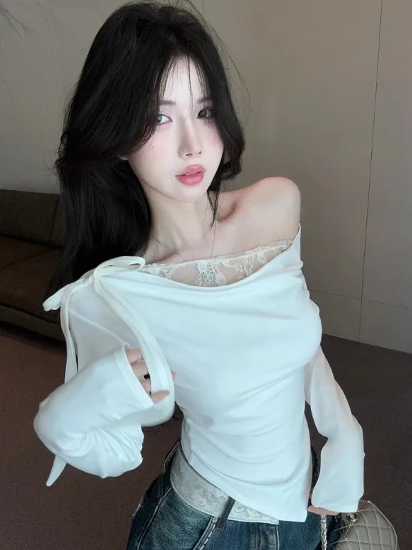 Sexy White Tie Dye Knot Long Sleeve Shoulder Bared Women's T Shirt European Style Pure Desire Fake Two-Piece Autumn
Sexy White Tie Dye Knot Long Sleeve Shoulder Bared Women's T Shirt European Style Pure Desire Fake Two-Piece Autumn