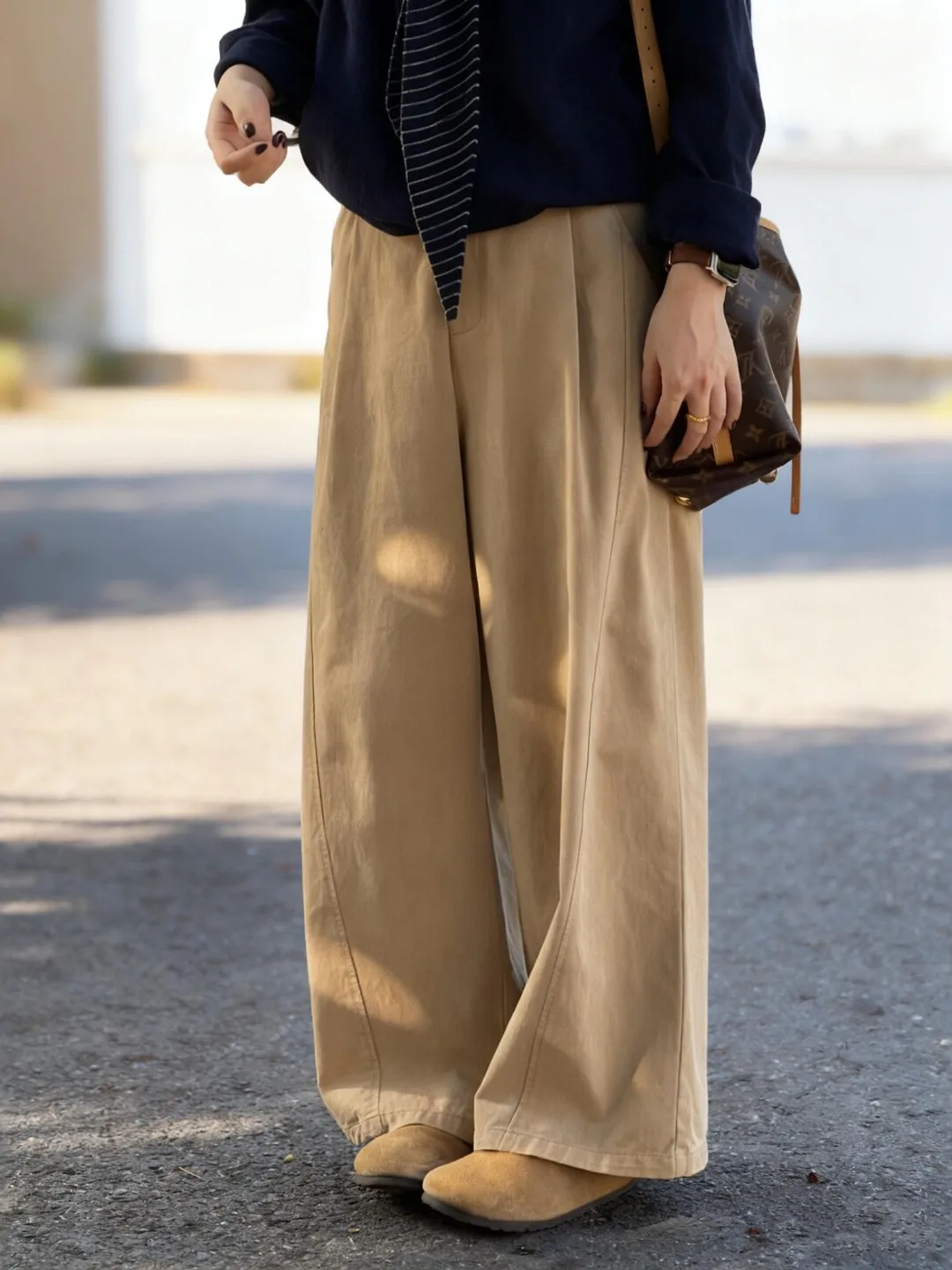 Khaki Wide Leg Pants Women's Loose Comfortable Workwear Trousers Spring Faion plus Size Casual High Waist Straight Cut
Khaki Wide Leg Pants Women's Loose Comfortable Workwear Trousers Spring Faion plus Size Casual High Waist Straight Cut