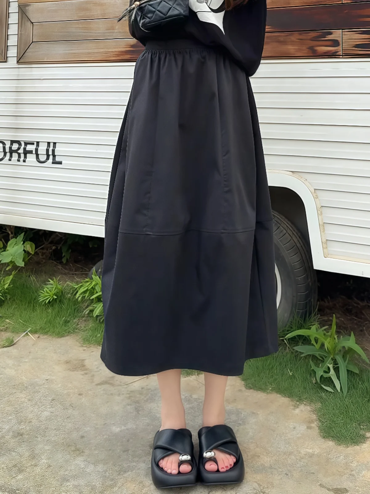 High Waist Casual Midi Skirt Women's Fashion Slim Fit Thin Style Floral Print A-Line Skirt Spring Summer New Korean Style
High Waist Casual Midi Skirt Women's Fashion Slim Fit Thin Style Floral Print A-Line Skirt Spring Summer New Korean Style