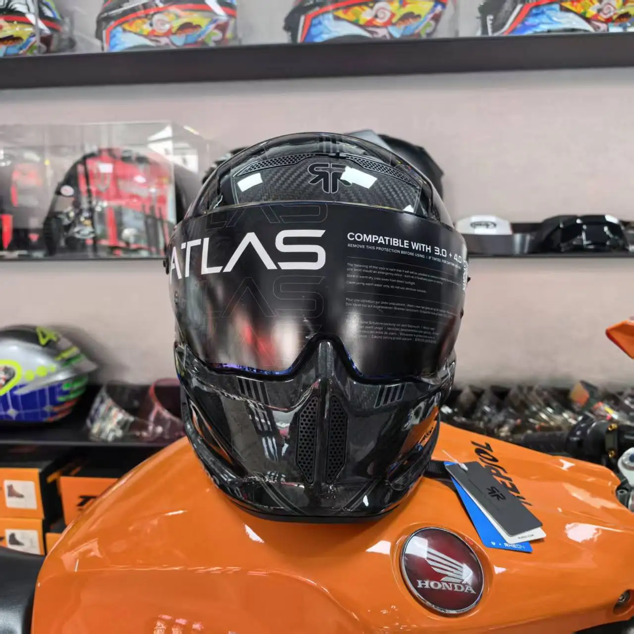 RU/ROC Track Helmet Safety Gear for Racing Sports And Entertainment Black Red Blue Options Available
RU/ROC Track Helmet Safety Gear for Racing Sports And Entertainment Black Red Blue Options Available