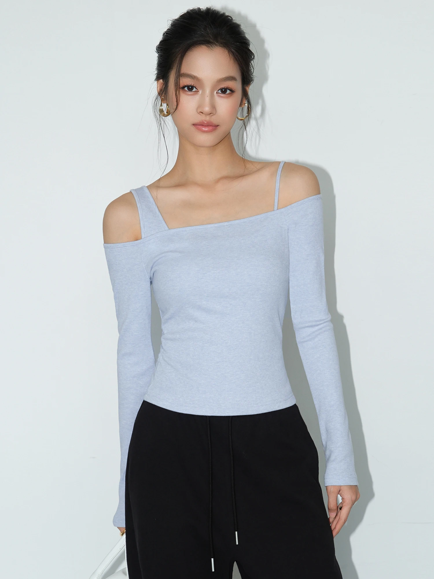 NEVA HU One-Shoulder Knitted Top Women's Base Layer Shirt Exposing Clavicle Fake Two-Piece T-Shirt Autumn Long Sleeve Regular...
NEVA HU One-Shoulder Knitted Top Women's Base Layer Shirt Exposing Clavicle Fake Two-Piece T-Shirt Autumn Long Sleeve Regular...