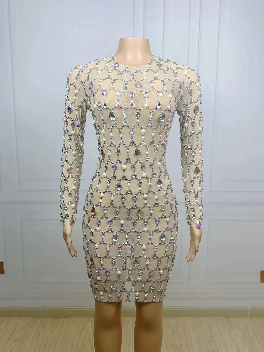 Sparkly Rhinestones Pearls TransparentShortDress Birthday Celebrate PerformanceCostumeSexy Women Dance Stage Wear D018
Sparkly Rhinestones Pearls TransparentShortDress Birthday Celebrate PerformanceCostumeSexy Women Dance Stage Wear D018
