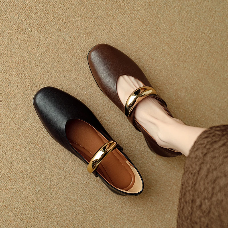 2026 new summer women sandals natural leather 22-25cm soft sheepskin round toe metal buckle mary janes women shoes fashion
2026 new summer women sandals natural leather 22-25cm soft sheepskin round toe metal buckle mary janes women shoes fashion