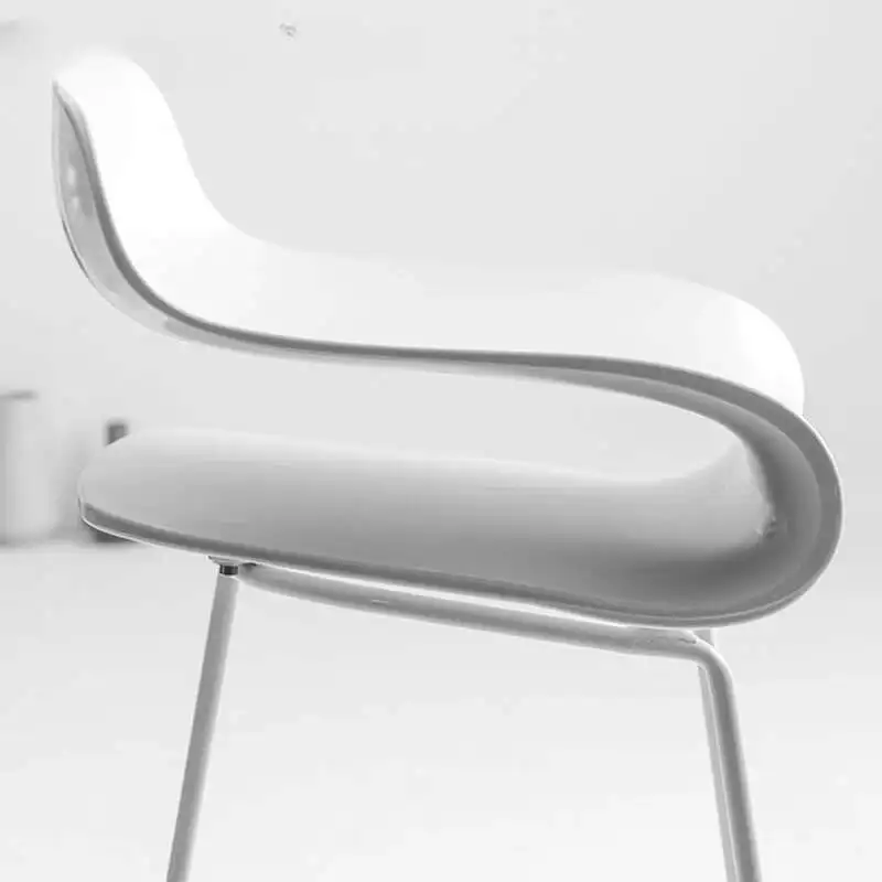 Modern Relaxing Bar Chairs Nordic Minimalist Luxury Creative Bar Chairs Kitchen High Stools Cadeira Home Furniture WZ50BC
Modern Relaxing Bar Chairs Nordic Minimalist Luxury Creative Bar Chairs Kitchen High Stools Cadeira Home Furniture WZ50BC