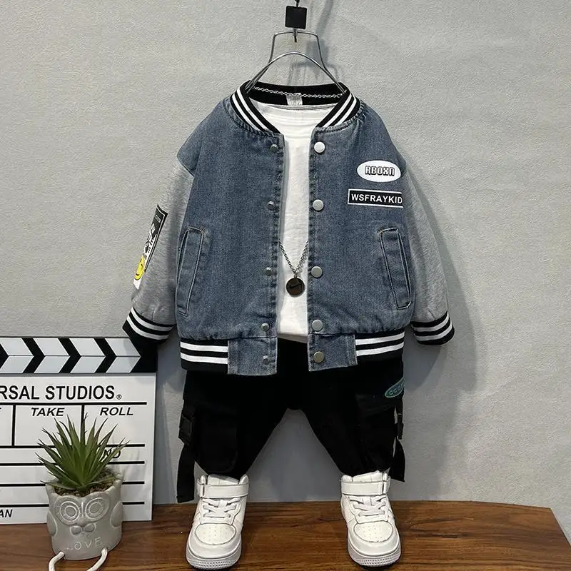 22023 Kids Spring Fall Autumn Boys Casual Denim Jackets Coasts O Collar Long Sleeve Jean Coat Children Tops Outerwear 2-8 Years
22023 Kids Spring Fall Autumn Boys Casual Denim Jackets Coasts O Collar Long Sleeve Jean Coat Children Tops Outerwear 2-8 Years