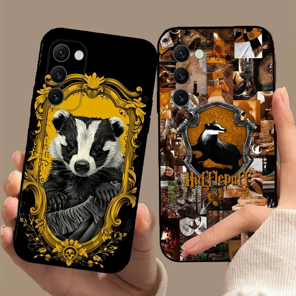 Cool H-Hufflepuff Crest Phone Case For Samsung S24,23,22,30,21,10,9,Ultra,Plus,Lite,FE,5G Black Soft Case
Cool H-Hufflepuff Crest Phone Case For Samsung S24,23,22,30,21,10,9,Ultra,Plus,Lite,FE,5G Black Soft Case