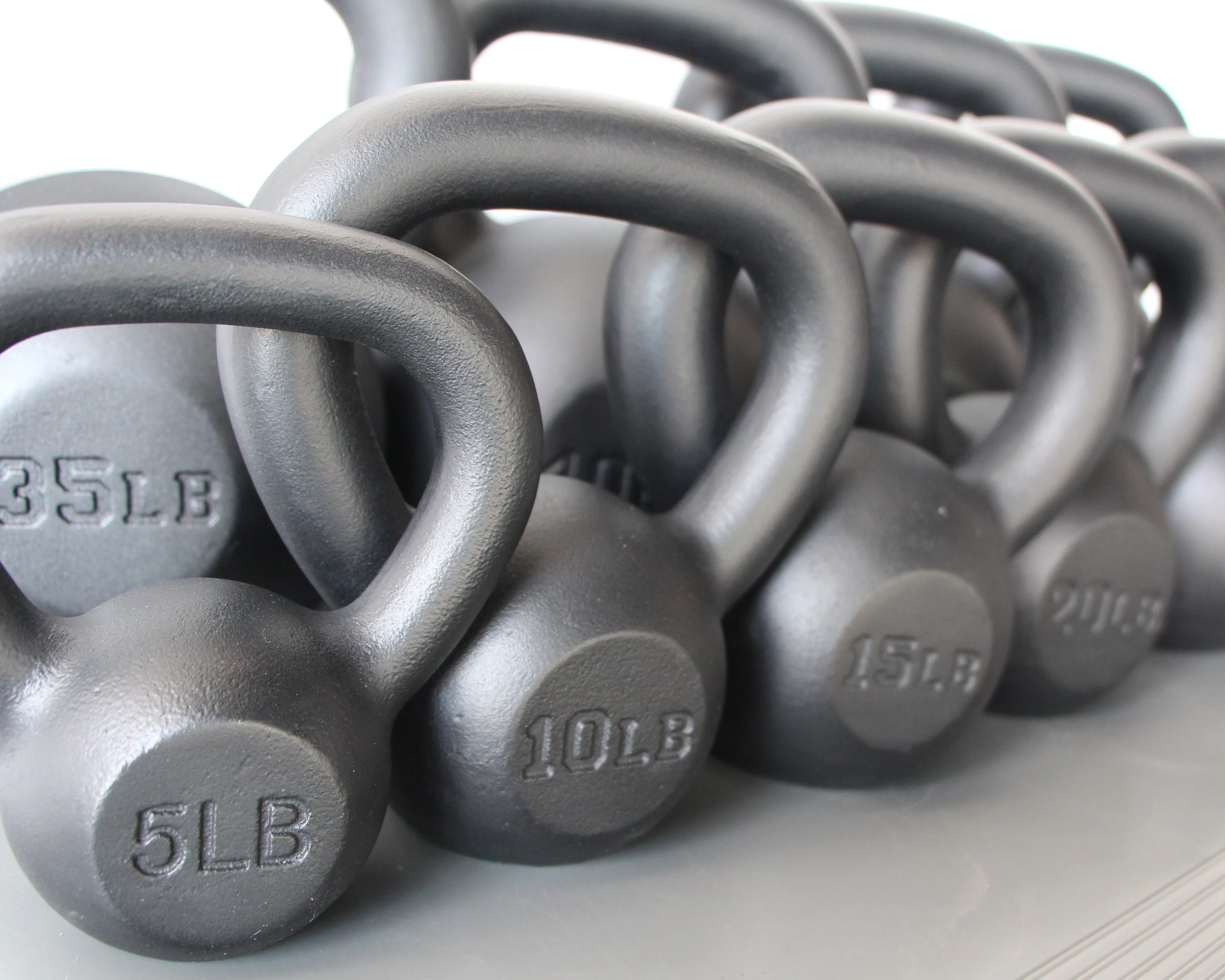 2026 Hot-Selling Cast Iron Kettlebells With Painted Weights Strength Training Weights For Body Weightliftingpromote Sales
2026 Hot-Selling Cast Iron Kettlebells With Painted Weights Strength Training Weights For Body Weightliftingpromote Sales