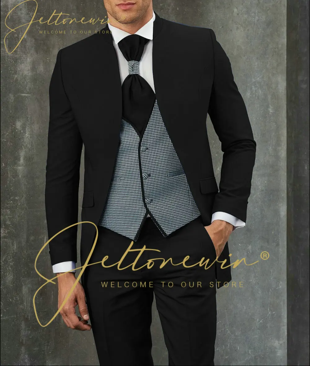 Men Suits Slim Fit 3 Piece Wedding Groom Tuxedo with Peaked Lapel Male Fashion Costume Blazer Pants Wedding Suits For Men
Men Suits Slim Fit 3 Piece Wedding Groom Tuxedo with Peaked Lapel Male Fashion Costume Blazer Pants Wedding Suits For Men
