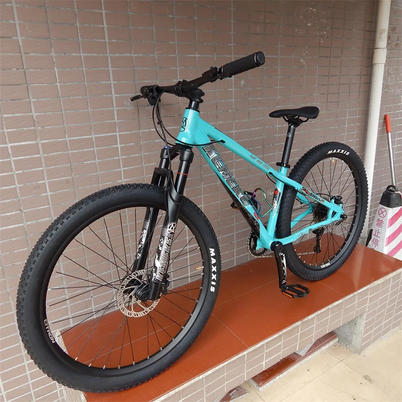 KEMEKE Barrel Shaft 12*142 Aluminum Alloy Mountain Bike Earth Slope Bike 10 Speed Oil Brake Air Fork Ultra Light 27.5 Inch Wheel
KEMEKE Barrel Shaft 12*142 Aluminum Alloy Mountain Bike Earth Slope Bike 10 Speed Oil Brake Air Fork Ultra Light 27.5 Inch Wheel