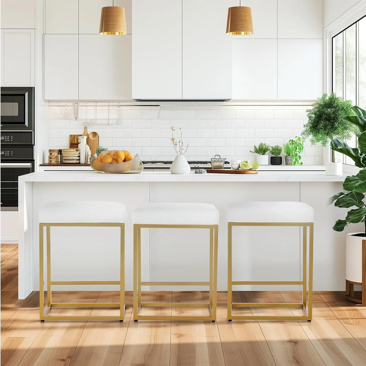 MAISON ARTS White & Gold Counter Height 24" Bar Stools Set of 3 for Kitchen Counter Modern Barstools Upholstered Faux Leather
MAISON ARTS White & Gold Counter Height 24" Bar Stools Set of 3 for Kitchen Counter Modern Barstools Upholstered Faux Leather
