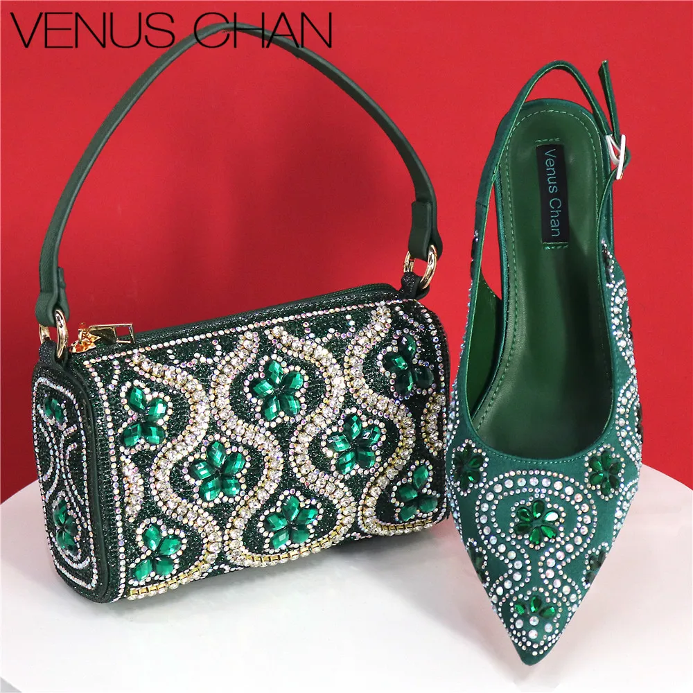 High Heels for Lady 2024 Luxury Designer Green Color Full Diamond Pointed Toe Wedding Sandals and Bag Set for Party
High Heels for Lady 2024 Luxury Designer Green Color Full Diamond Pointed Toe Wedding Sandals and Bag Set for Party