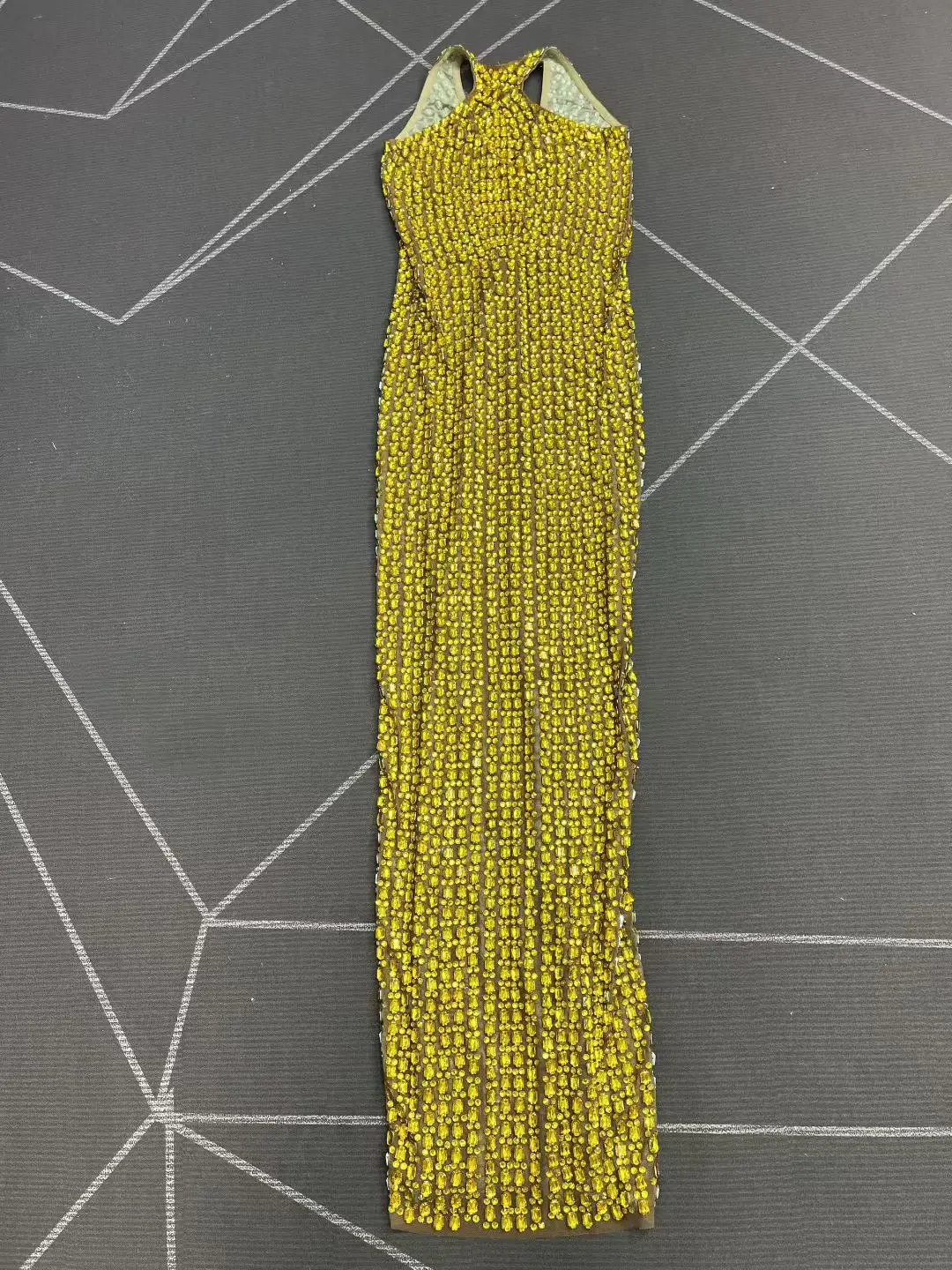 Liusixian Evening Luxury Dress for Women Sparkling Gold Full Diamond off Shoulder Long Dress Banquet Birthday Cocktail Gowns
Liusixian Evening Luxury Dress for Women Sparkling Gold Full Diamond off Shoulder Long Dress Banquet Birthday Cocktail Gowns