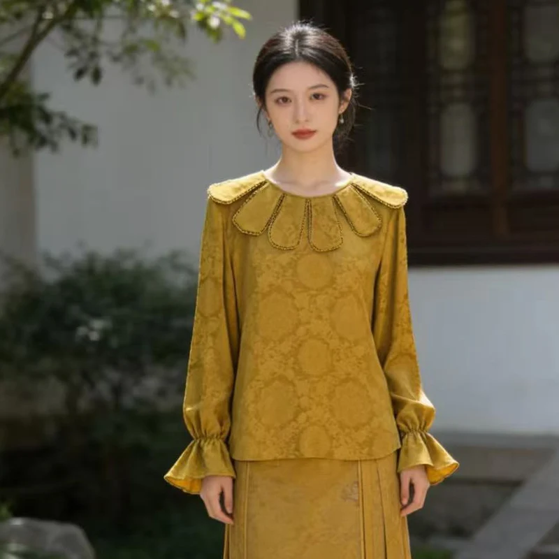 Women Blouse Spring Summer Jacquard Silk Blouse New Chinese Style Women's Flowers Loose Black Yellow Top S-XXL
Women Blouse Spring Summer Jacquard Silk Blouse New Chinese Style Women's Flowers Loose Black Yellow Top S-XXL