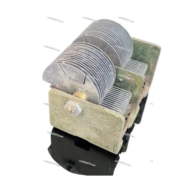 DIY Disassembly Old Stock People's Actual Test 25PF-490PF Dual Variable Adjustable Capacitor Radio Capacitor
DIY Disassembly Old Stock People's Actual Test 25PF-490PF Dual Variable Adjustable Capacitor Radio Capacitor