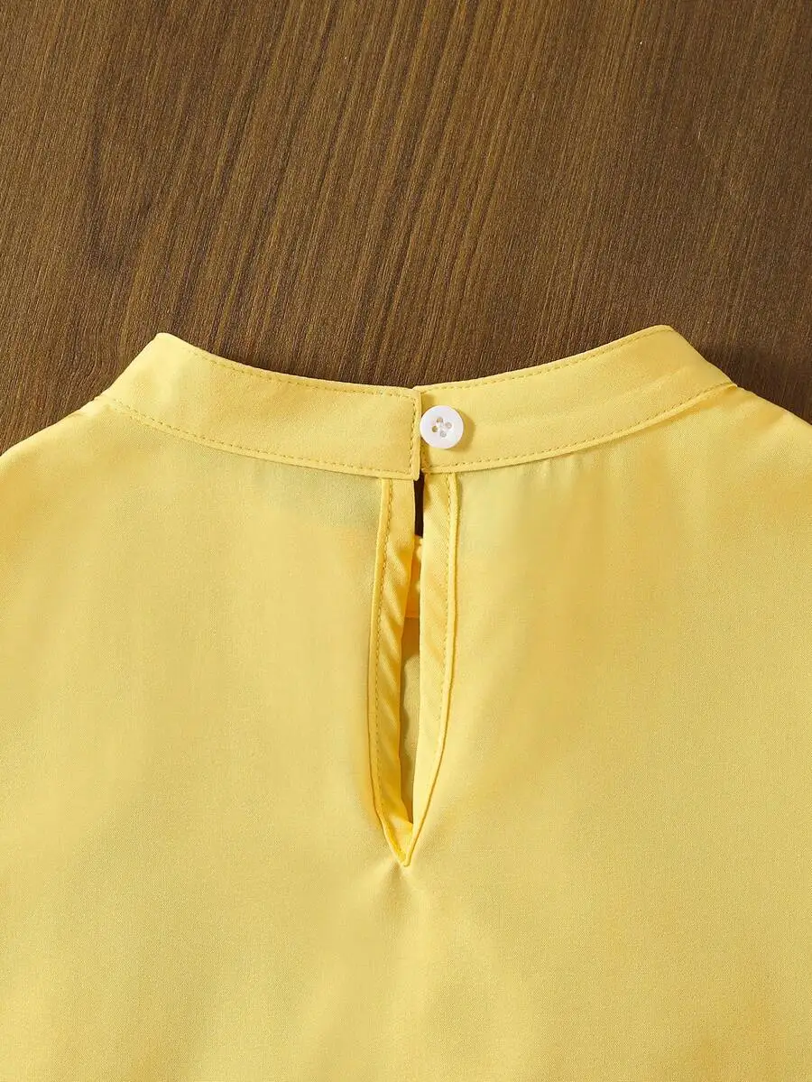 Yellow Casual Elegant Floral Pattern Vest Shirt And Pants Set
Yellow Casual Elegant Floral Pattern Vest Shirt And Pants Set