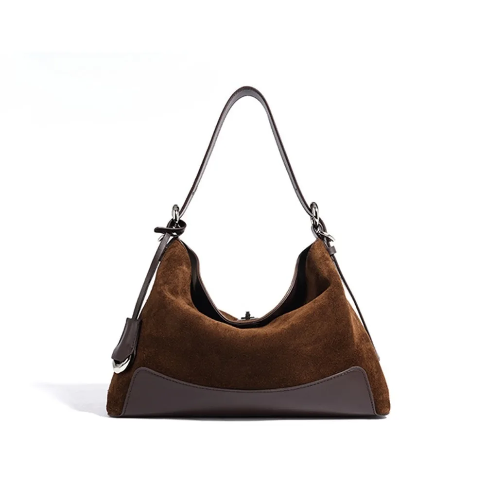 High Sense Classic Fashion Women's Bag Simple Commute Versatile High Niche Design Casual Relaxation Personality Elegance
High Sense Classic Fashion Women's Bag Simple Commute Versatile High Niche Design Casual Relaxation Personality Elegance