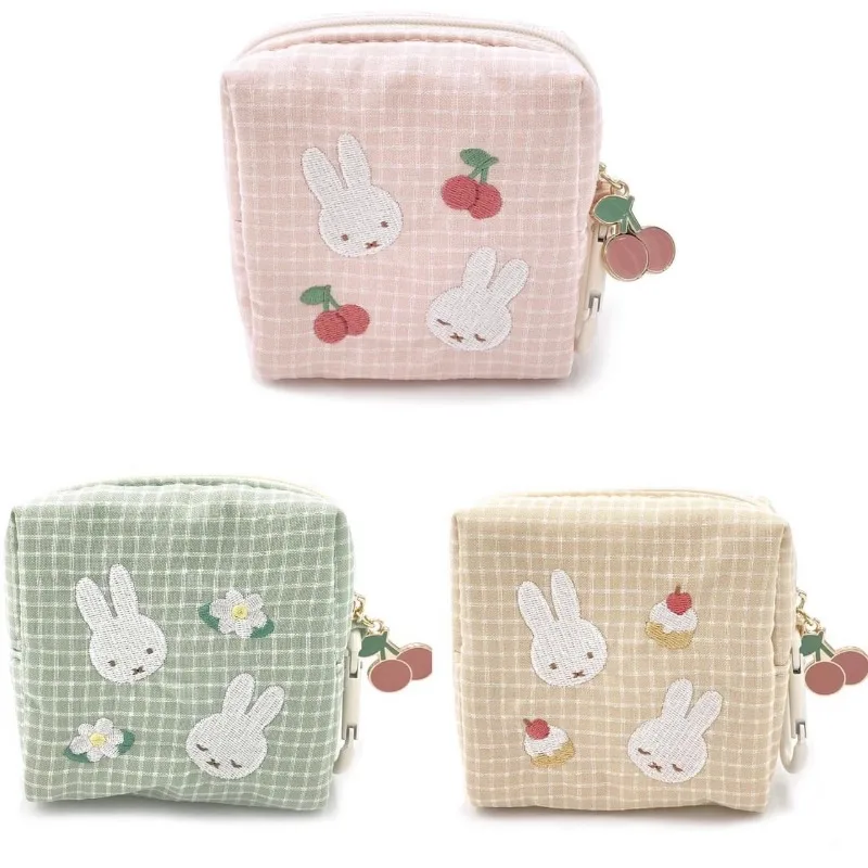Hot Miffy Series Portable Mini Bag Creativity Cute Cartoon Embroidered Handbag Kawaii Multi-purpose Coin Storage Bag Women Gift
Hot Miffy Series Portable Mini Bag Creativity Cute Cartoon Embroidered Handbag Kawaii Multi-purpose Coin Storage Bag Women Gift