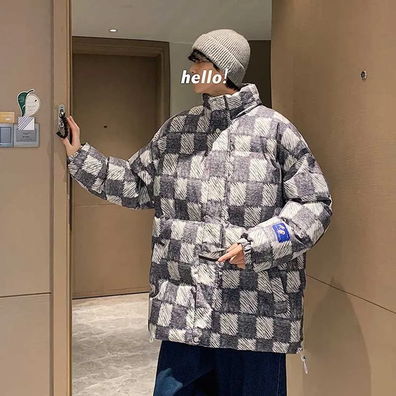 Мужская зимняя утепленная куртка из хлопка в клетку, повседневная, молодежная, модная, свободного кроя, с хлопковым наполнителем, теплая, в стиле инс.
Мужская зимняя утепленная куртка из хлопка в клетку, повседневная, молодежная, модная, свободного кроя, с хлопковым наполнителем, теплая, в стиле инс.