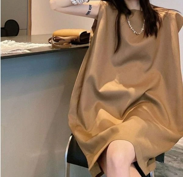 2026 Summer Women's Vintage Design Sense Dress Muse Loose Young
2026 Summer Women's Vintage Design Sense Dress Muse Loose Young