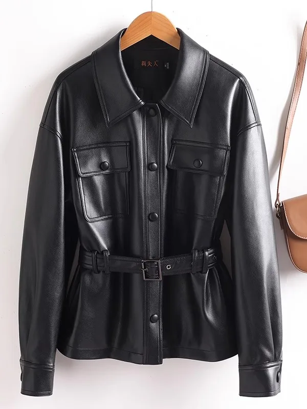 Кожаная куртка-пуховик из натуральной кожи для женщин, приталенный крой, с эффектом утяжки талии, маленькое кожаное пальто, верхняя одежда
Кожаная куртка-пуховик из натуральной кожи для женщин, приталенный крой, с эффектом утяжки талии, маленькое кожаное пальто, верхняя одежда