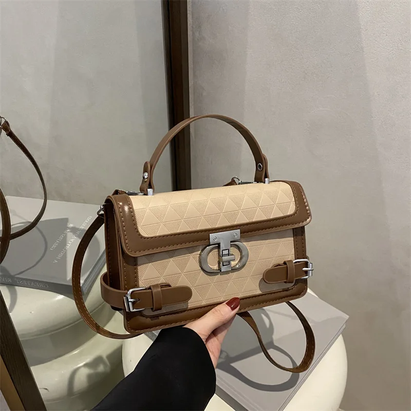 2026 NEW Women Contrast Color Square Handbag Geometric Embossed Flap Bag Metal Buckle Top Handle Crossbody Shoulder Purse
2026 NEW Women Contrast Color Square Handbag Geometric Embossed Flap Bag Metal Buckle Top Handle Crossbody Shoulder Purse