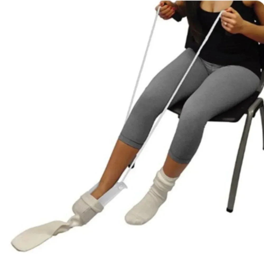 Elderly Pregnant Woman Sock Threader Sock Aid Tools Easy on & Off Stocking Slider Socks Aid Kits No Bending Easy To Put on Socks
Elderly Pregnant Woman Sock Threader Sock Aid Tools Easy on & Off Stocking Slider Socks Aid Kits No Bending Easy To Put on Socks