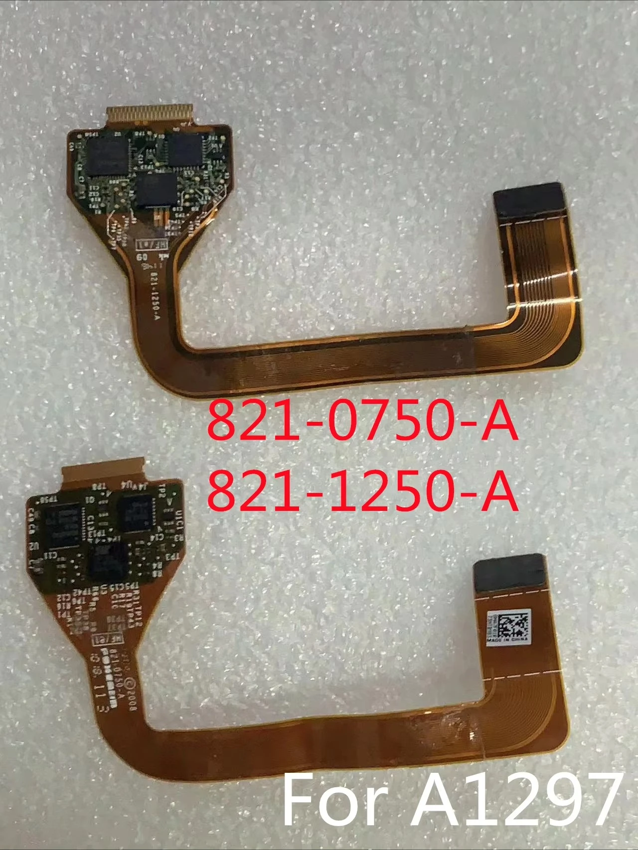 Оригинальный кабель для сенсорной панели 821-0750-A 821-1250-A для Macbook Pro 17 дюймов A1297 2009 2010 2011 года
Оригинальный кабель для сенсорной панели 821-0750-A 821-1250-A для Macbook Pro 17 дюймов A1297 2009 2010 2011 года