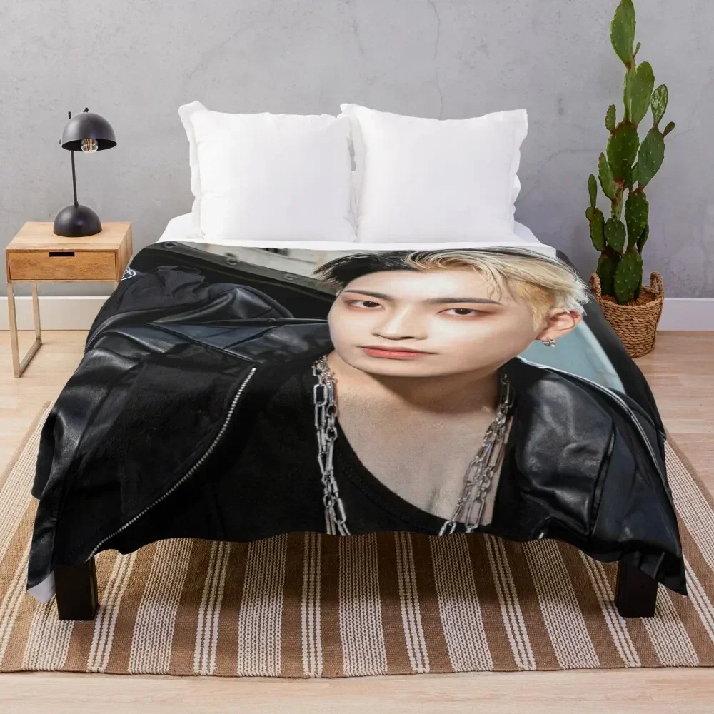 ATEEZ HONGJOONG "THE WORLD EP.1 : MOVEMENT GUERRILLA" Throw Blanket Thin Blanket Softest Blanket Soft Plaid
ATEEZ HONGJOONG "THE WORLD EP.1 : MOVEMENT GUERRILLA" Throw Blanket Thin Blanket Softest Blanket Soft Plaid