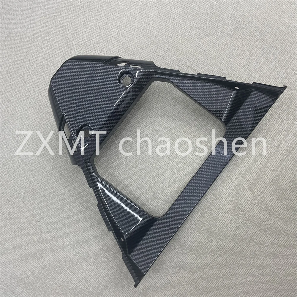 The R1/R1M carbon fiber painted triangular plate for motorcycles is suitable for the period from 2015 to 2019
The R1/R1M carbon fiber painted triangular plate for motorcycles is suitable for the period from 2015 to 2019