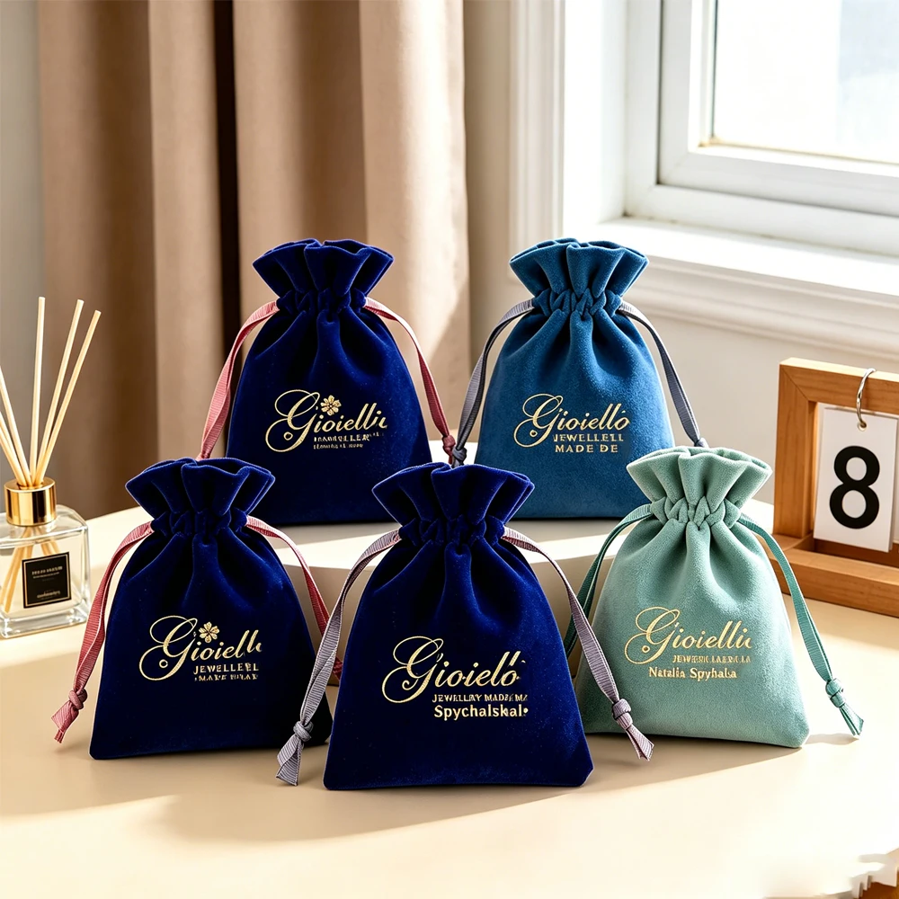 50Pcs Custom Logo Luxury Navy Blue Velvet Drawstring Pouch Jewelry Packaging Bag Wedding Gift Elegant Makeup Earrings Rings Sack
50Pcs Custom Logo Luxury Navy Blue Velvet Drawstring Pouch Jewelry Packaging Bag Wedding Gift Elegant Makeup Earrings Rings Sack