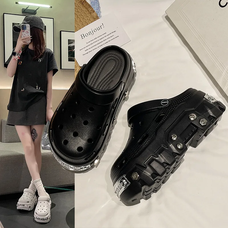 New Paris EVA hole shoes punk style heightened platform fashion women's bag head drag four seasons cool slippers
New Paris EVA hole shoes punk style heightened platform fashion women's bag head drag four seasons cool slippers