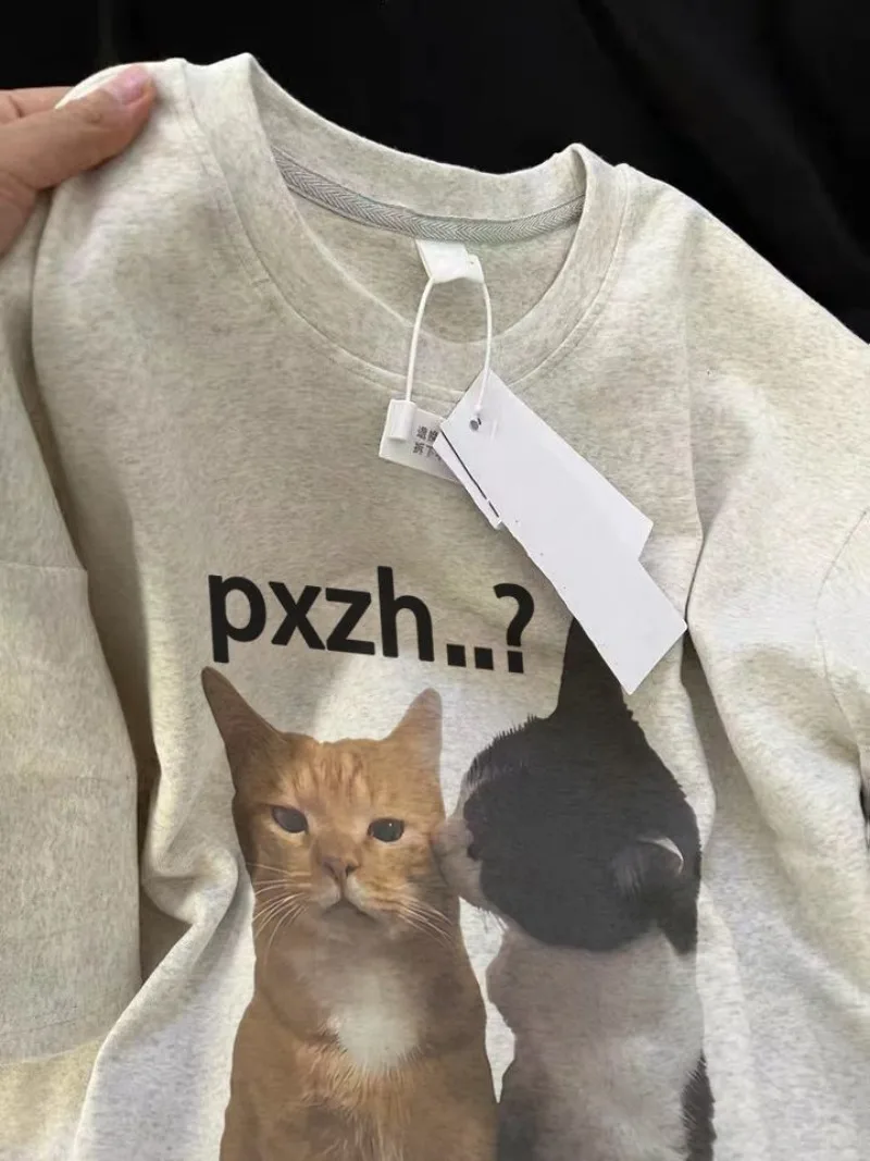 Корейская дешевая повседневная хлопковая футболка с графическим принтом для женщин и мужчин в стиле ретро в стиле Харадзюку, уличная одежда в стиле хип-хоп, свободные футболки большого размера
Корейская дешевая повседневная хлопковая футболка с графическим принтом для женщин и мужчин в стиле ретро в стиле Харадзюку, уличная одежда в стиле хип-хоп, свободные футболки большого размера