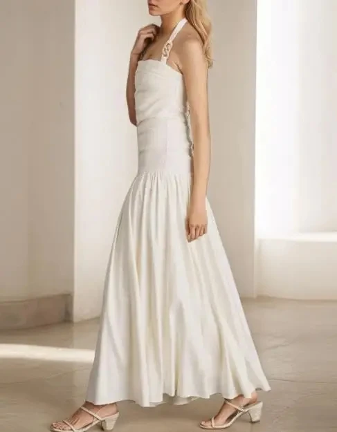 Women Sexy Dresses Temperament Commuting Summer New Women's Fashion Style Wide Strap Hanging Neck Sleeveless Backless Dress
Women Sexy Dresses Temperament Commuting Summer New Women's Fashion Style Wide Strap Hanging Neck Sleeveless Backless Dress