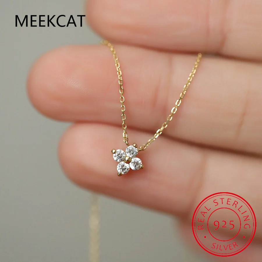 Moissanite Flowers Pendant Necklace for Women Wedding Fine Jewelry s925 Sterling Silver Four Clover Charm Chains Gifts Choker
Moissanite Flowers Pendant Necklace for Women Wedding Fine Jewelry s925 Sterling Silver Four Clover Charm Chains Gifts Choker