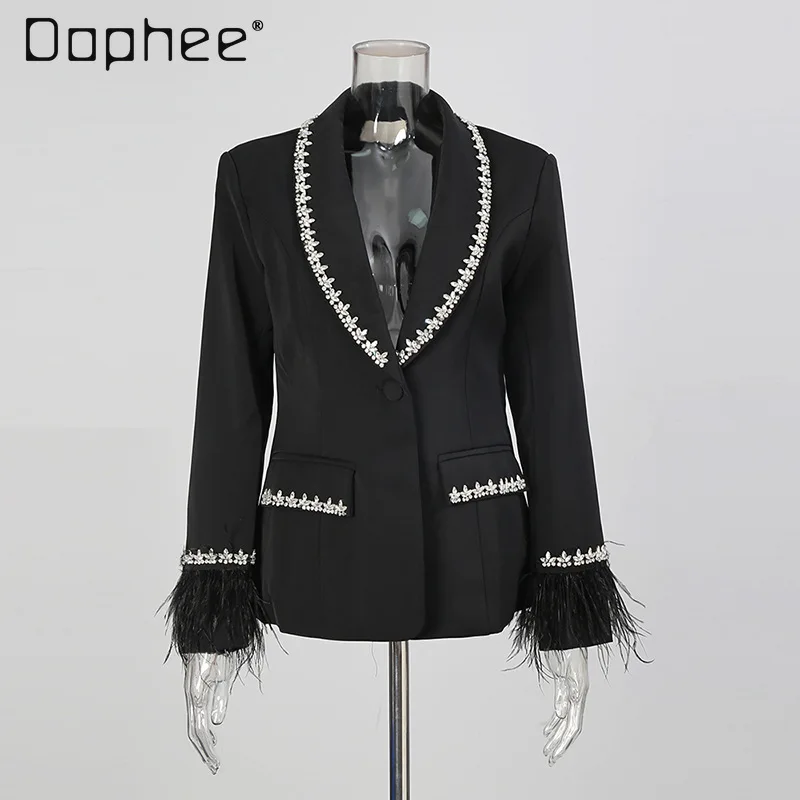 2025 Autumn New French Style Elegant Blazer Women Heavy Industry Beaded Rhinestones Feather Patchwork Long Sleeve Blazers Coat 
2025 Autumn New French Style Elegant Blazer Women Heavy Industry Beaded Rhinestones Feather Patchwork Long Sleeve Blazers Coat