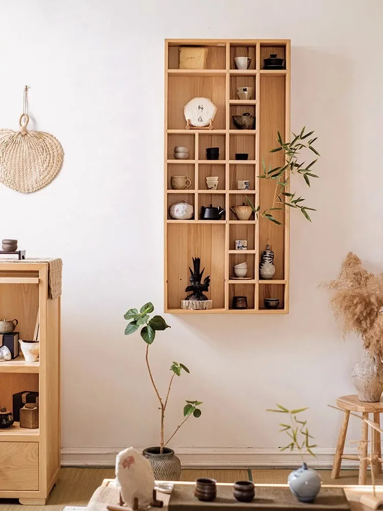 Wall-hung Duobaoge solid wood new Chinese antique shelf Simple tea room display tea set storage wall storage display rack
Wall-hung Duobaoge solid wood new Chinese antique shelf Simple tea room display tea set storage wall storage display rack